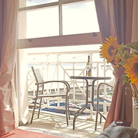Flat 4, Den House Apartment Teignmouth Ngoại thất bức ảnh